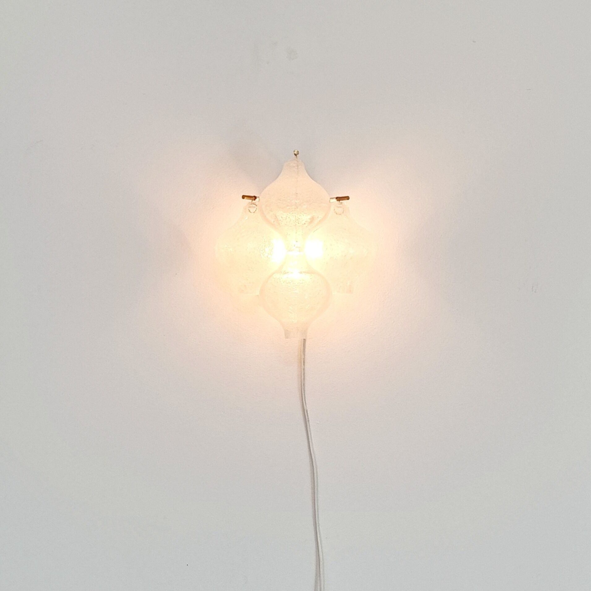 Bubble Glass ‘Tulipan’ Wall Light/Sconce by J.T. Kalmar, Austria, 1960s/1970s
