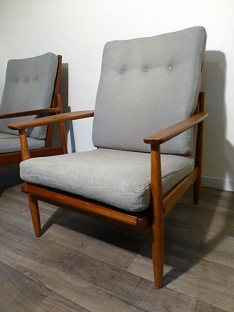 Pair of scandinavian armchairs in teak 1960