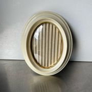 Vintage oval bakelite frame 18 cm x 14 cm  convex glass