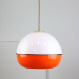 Lampe à Suspension Space Age en Plexiglas Orange et Laiton, Italie, 1970s