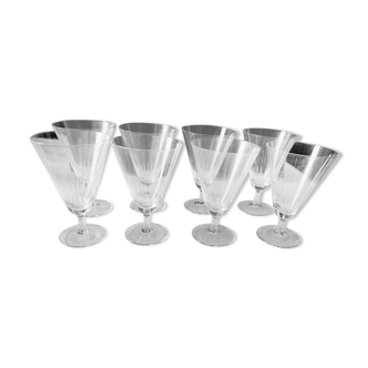 Set of 8 fine glasses