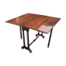 Folding table