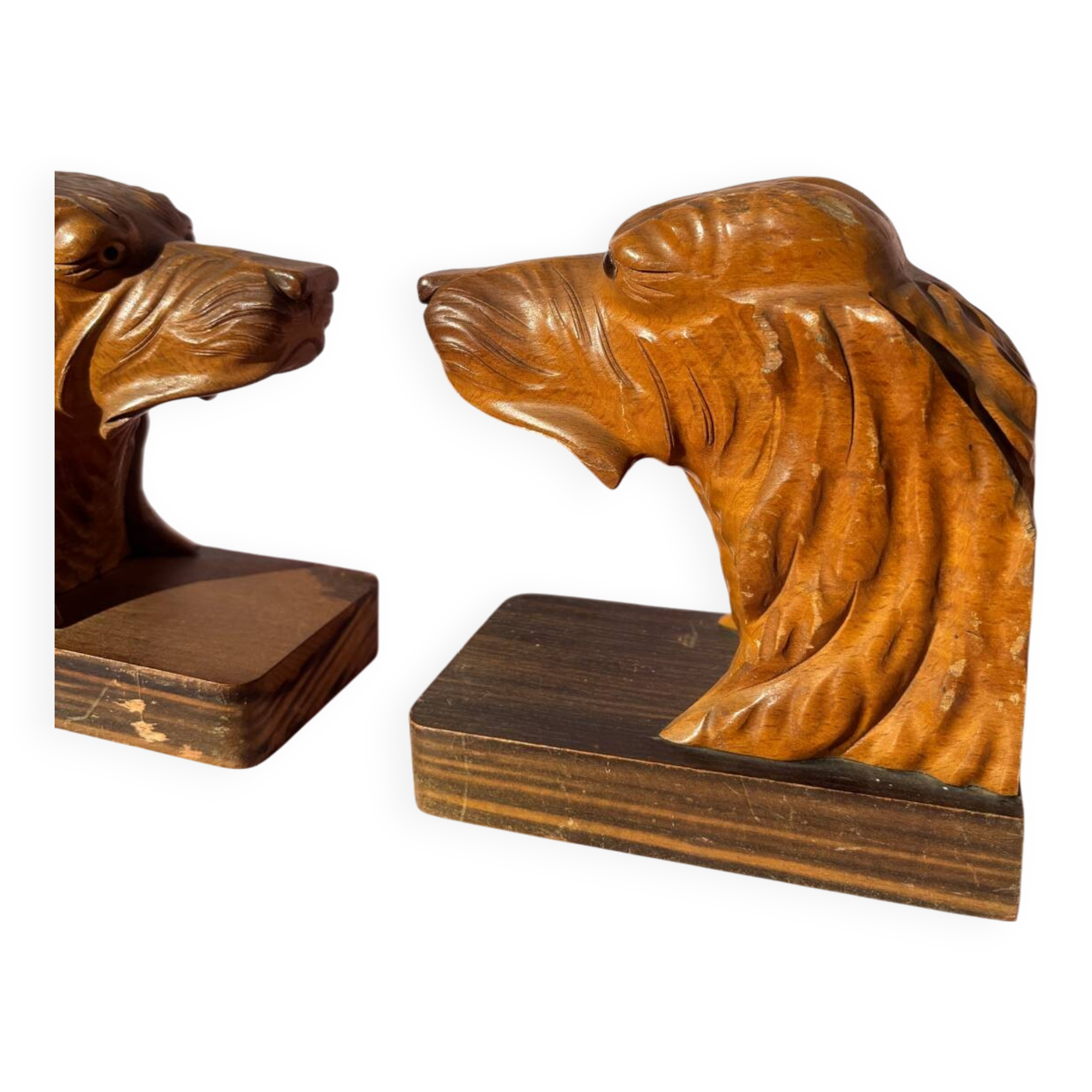 Paire de serres livres en bois signée P.Belys