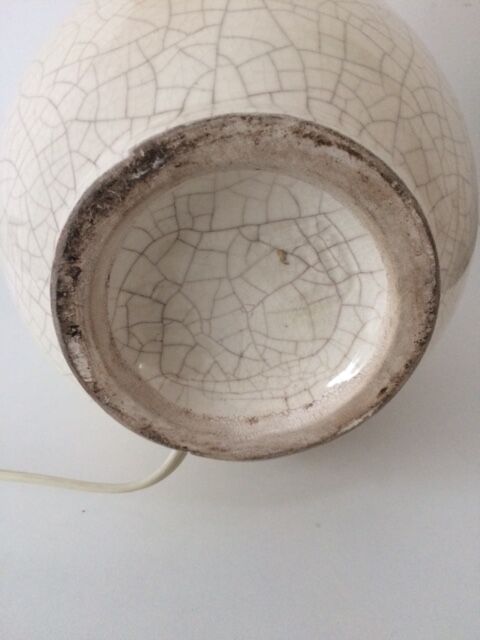 Art Deco cracked ceramic lamp
