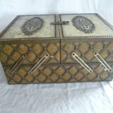 Iron sewing box, old Victoria biscuit tin, collector's item