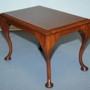 Queen Anne Vintage Wooden Coffee Table