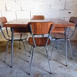 Table avec rallonges et 6 chaises vintage années 50 en formica