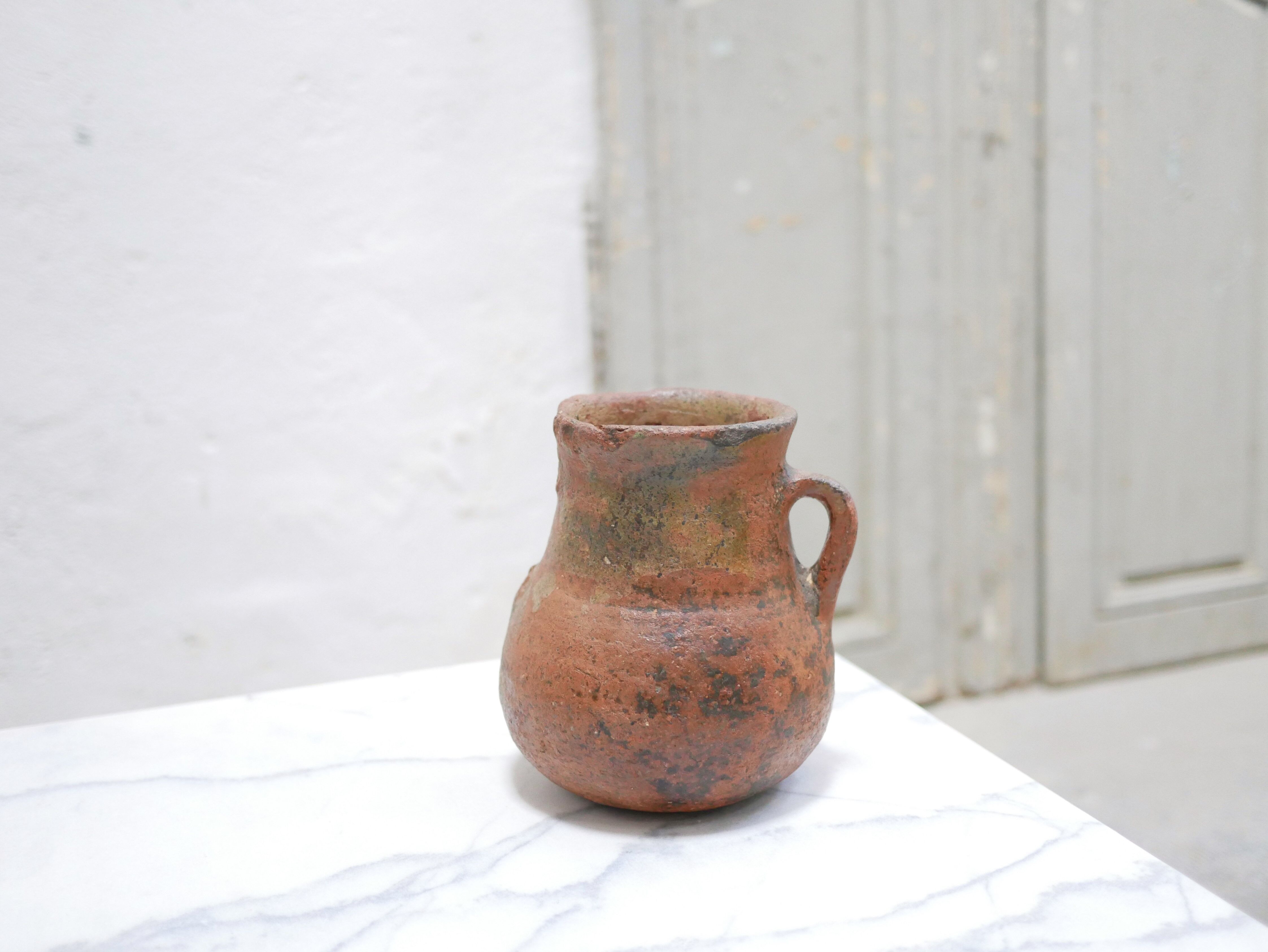 Ancient terracotta pot, nineteenth century
