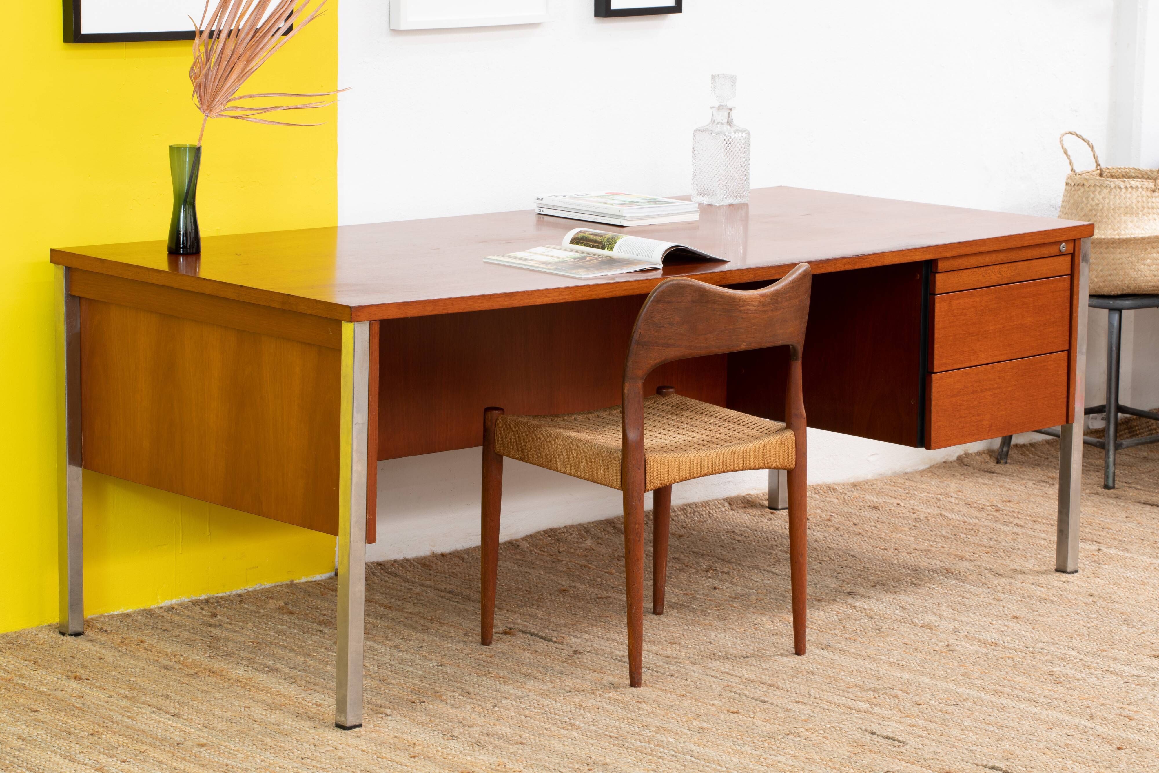 Scandinavian rowvintage 1960