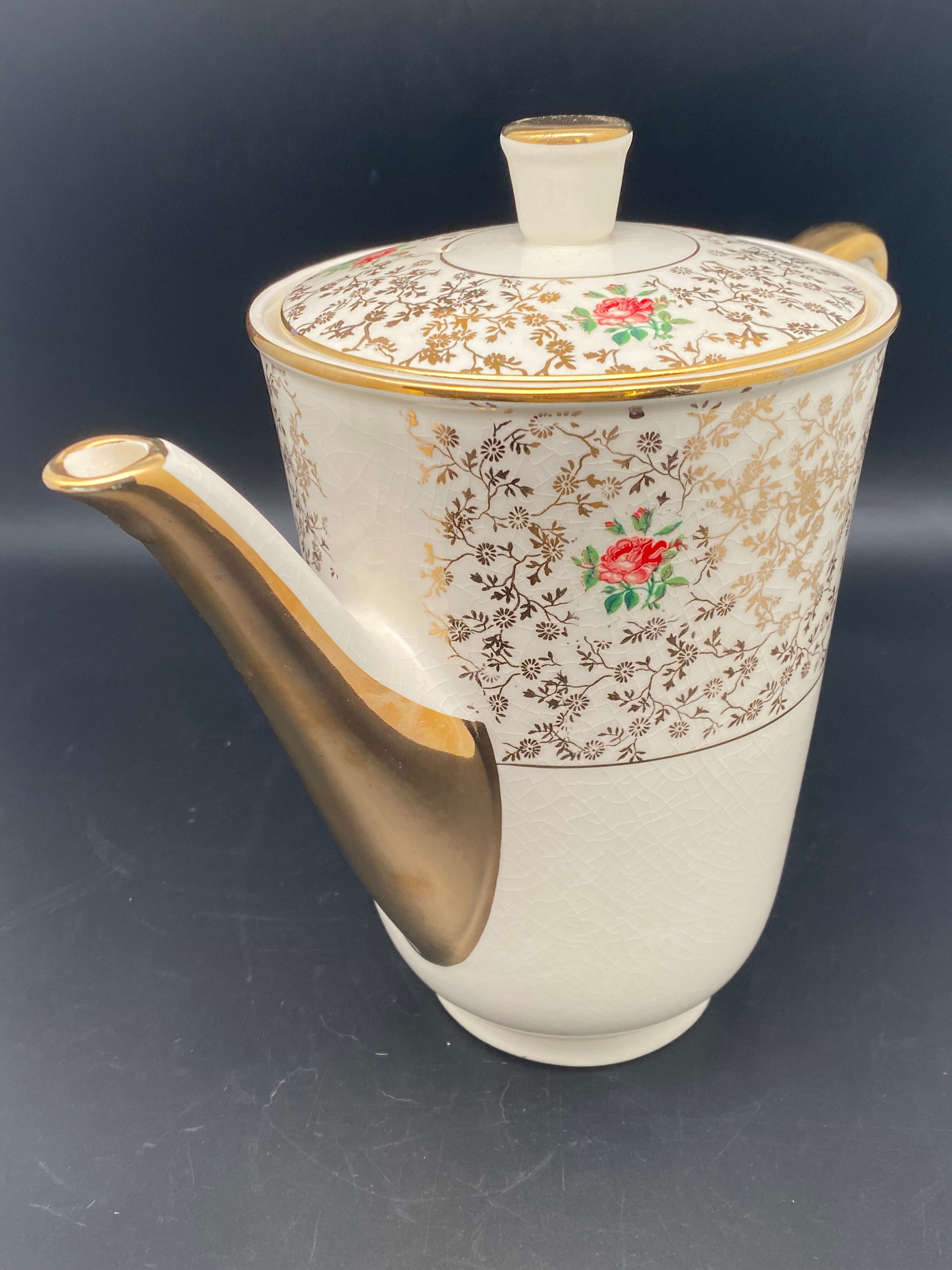 Villeroy & Boch porcelain tea set roses and gilding