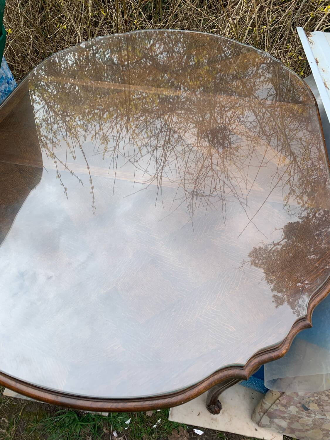 Dining table with glass top Pierson