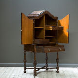 Oak cocktail cabinet early 1900