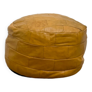 Pouf patchwork en cuir - ocre