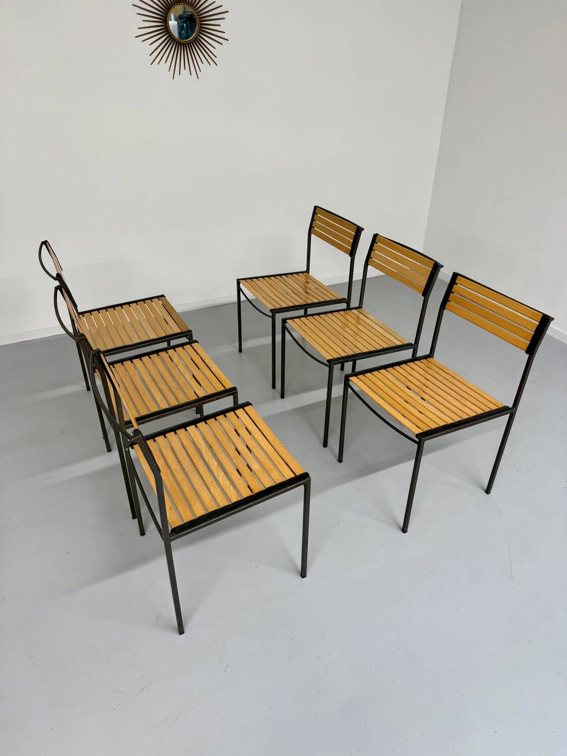 6 old metal and wood chairs, Italian design from the 80s, vintage