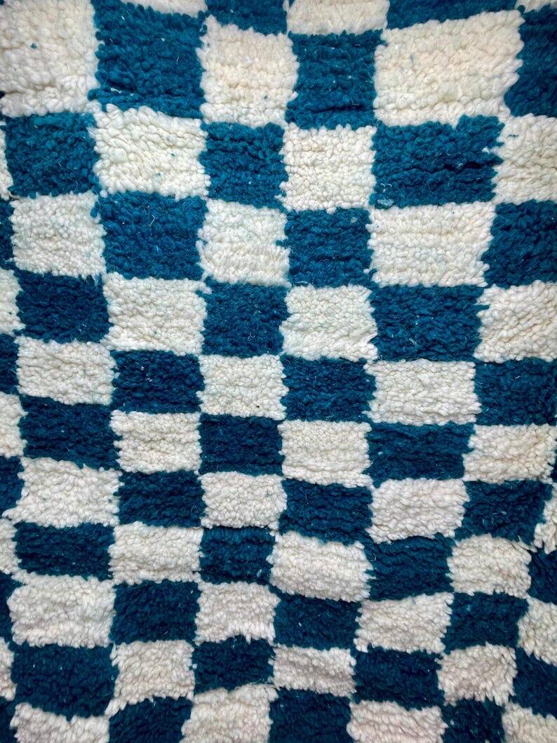 Tapis beni ouraine bleu carré fait main