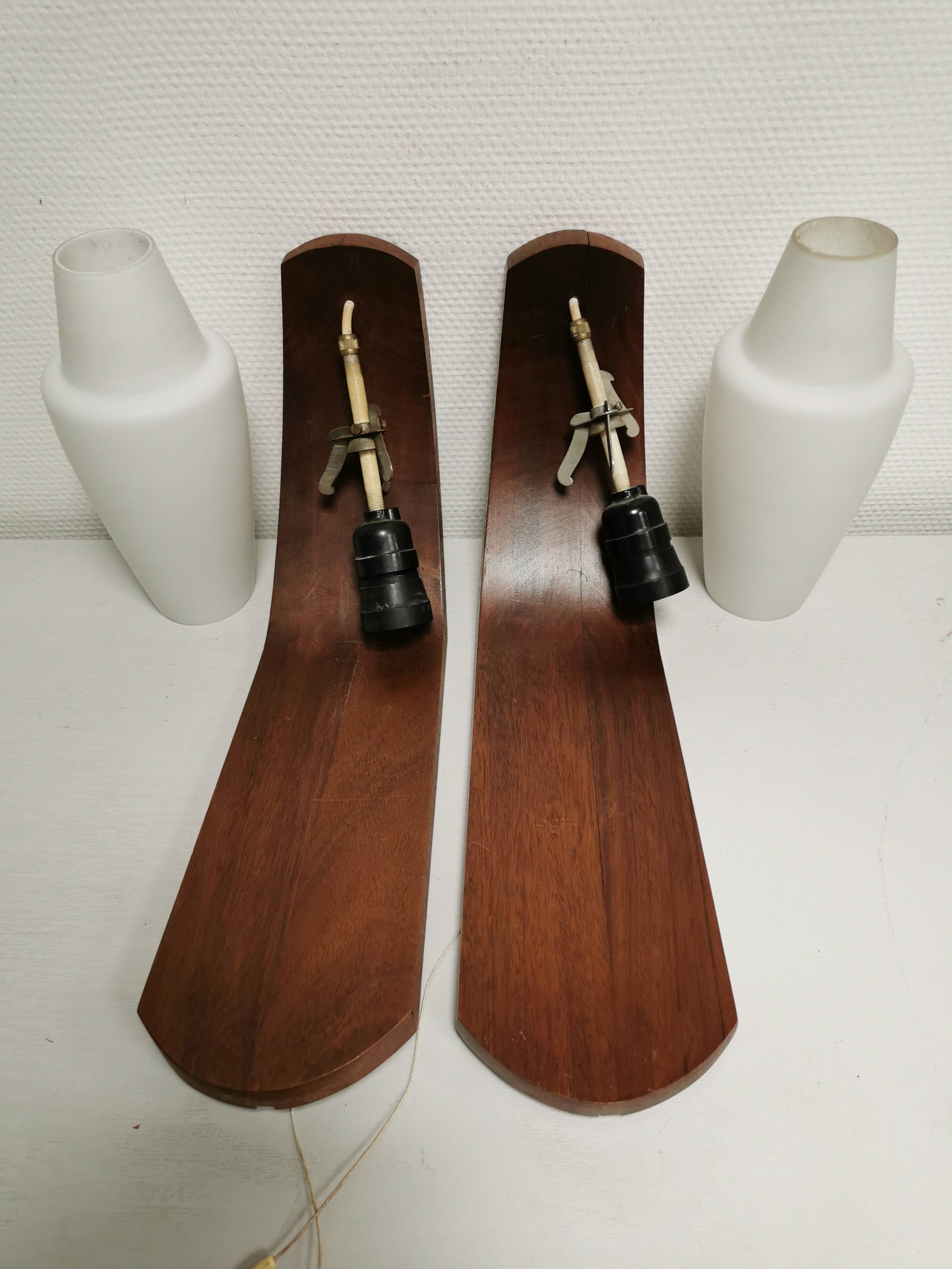Pair of vintage Scandinavian wall lights. Teak lamp Louis KALFF