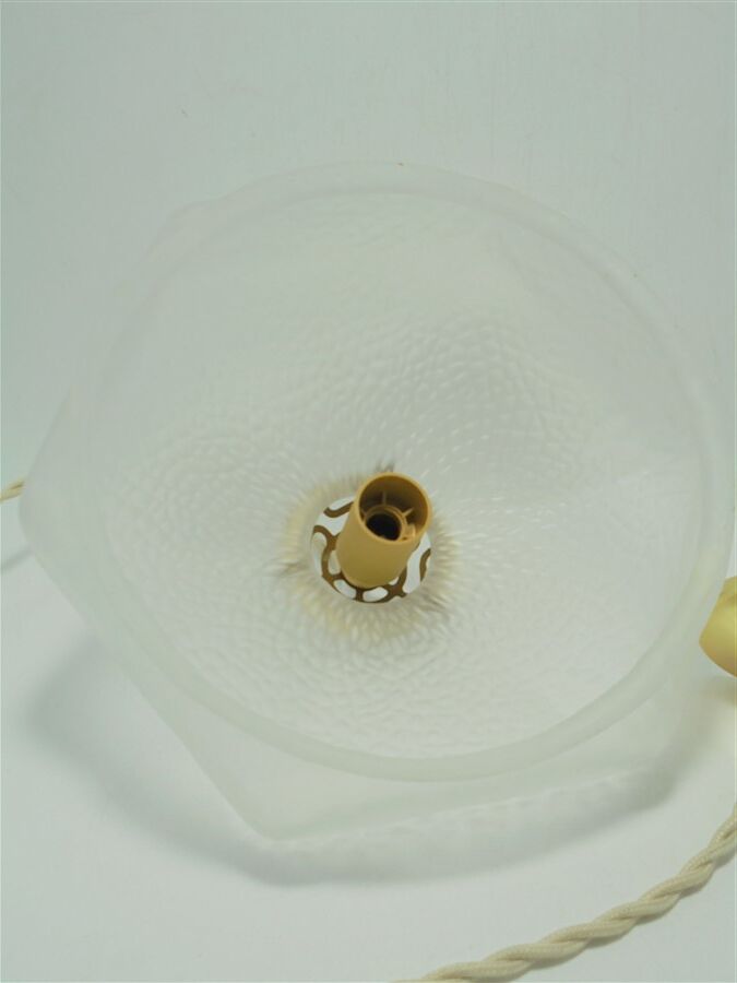 Satin glass pendant lamp