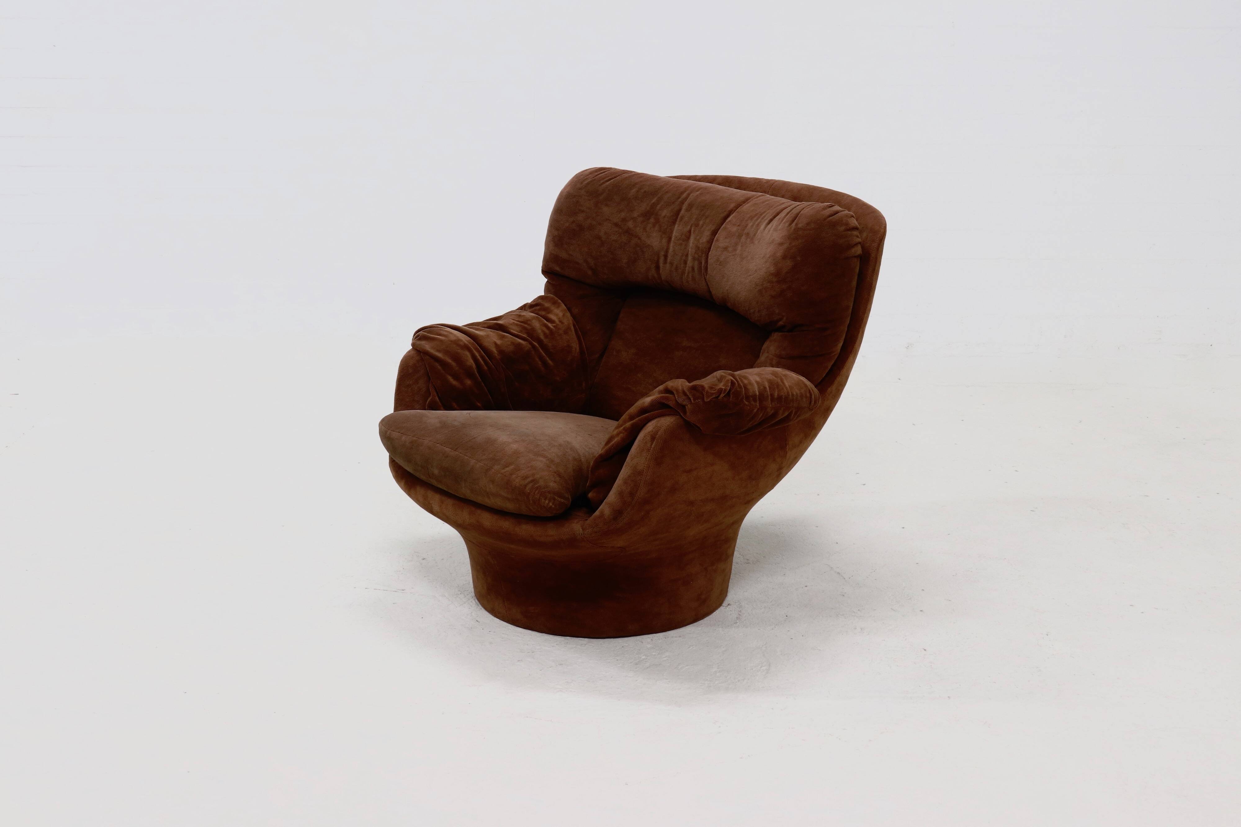 Lounge Chair Model Karate by Michel Cadestin for Airborne France 1970s