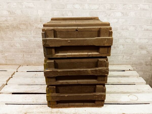 3 caisse industrielles