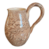 Pitcher in mixed earth of Apt