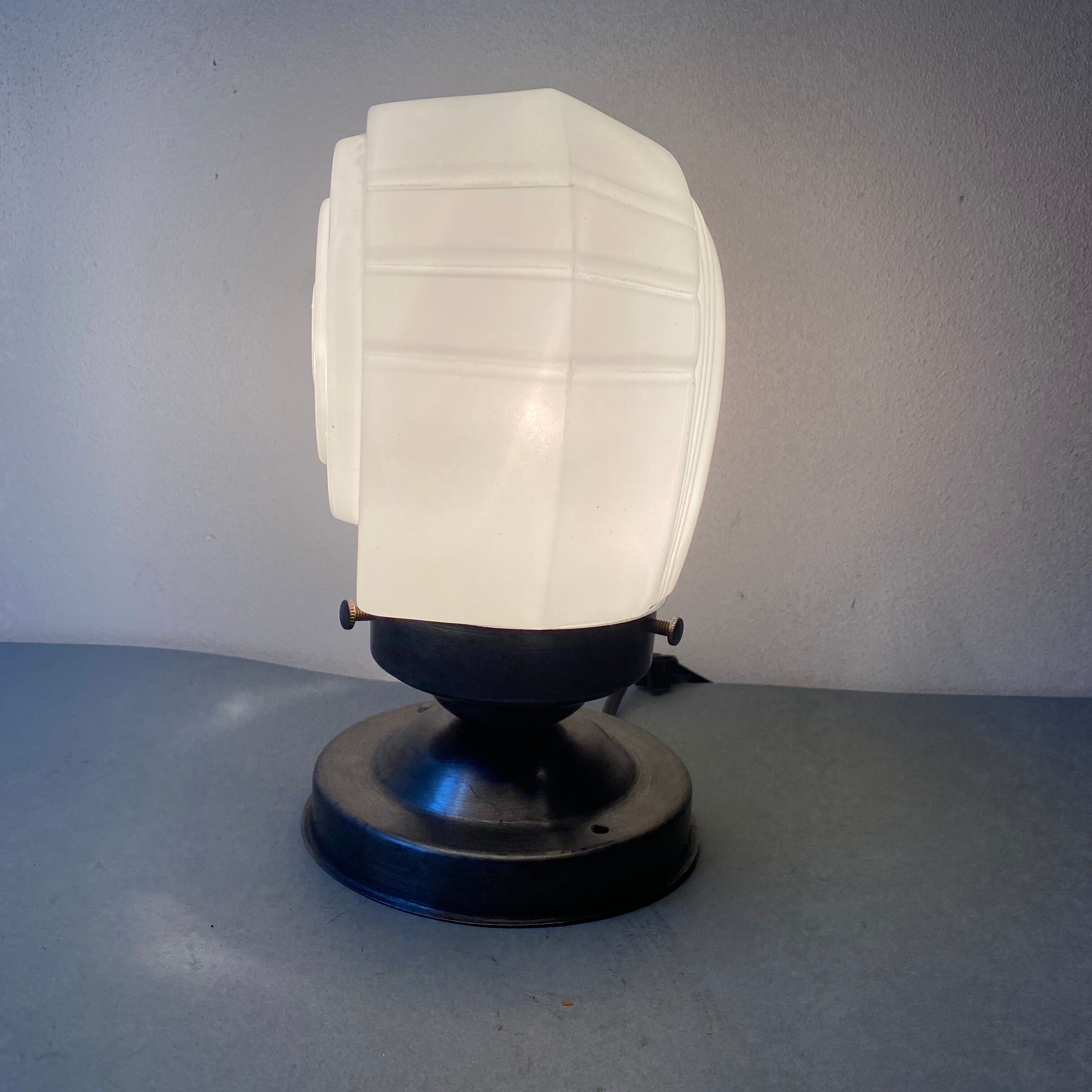 Glass sconce