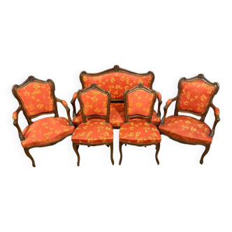 Louis XV Rocaille style living room in carved walnut circa 1850