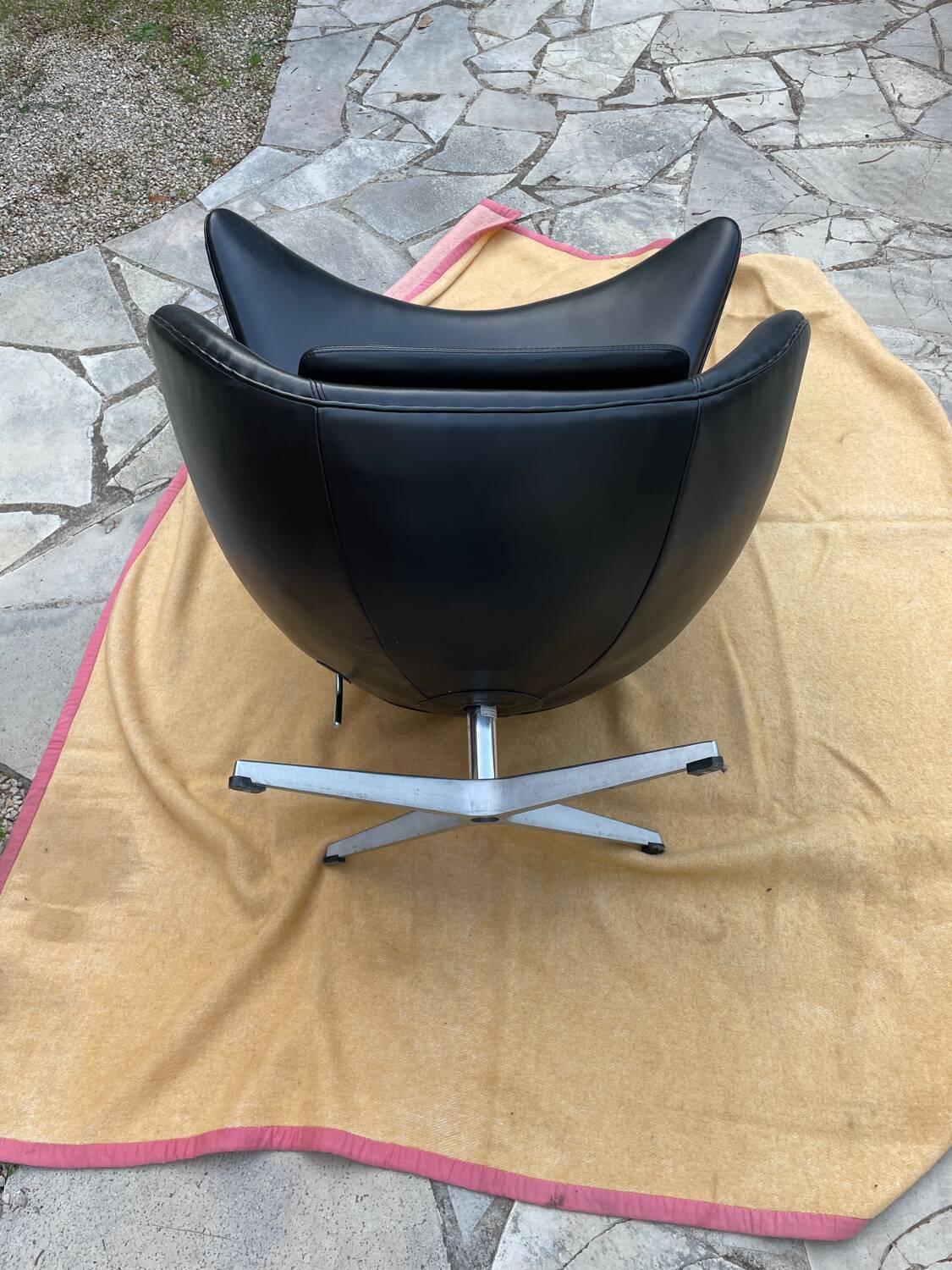 Fritz Hansen Egg Chair