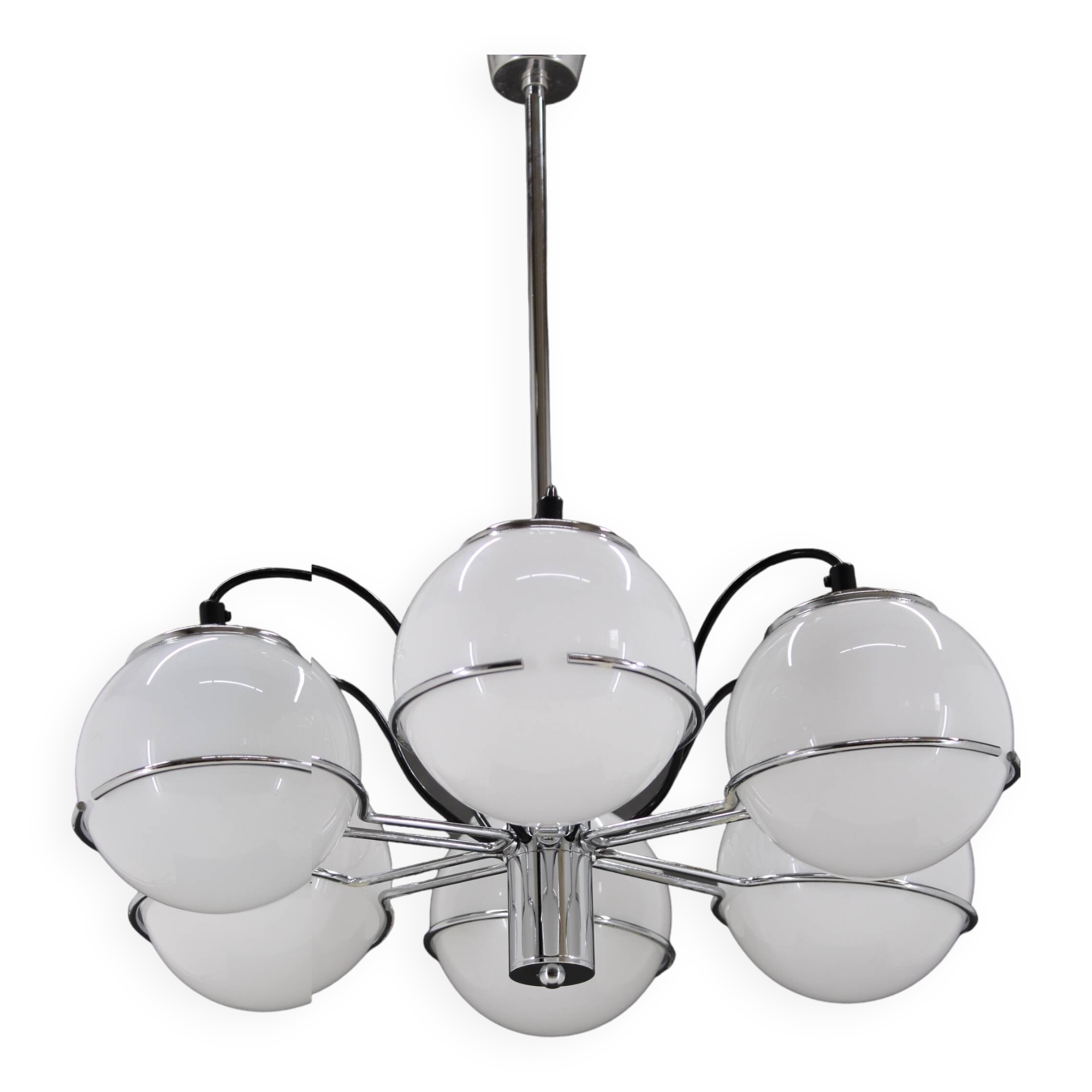 1970s Targetti Sankey Italian Chrome and Opaline Glass Chandelier
