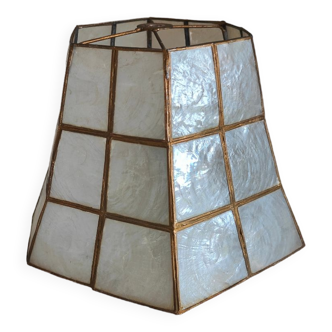 Mother-of-pearl lampshade