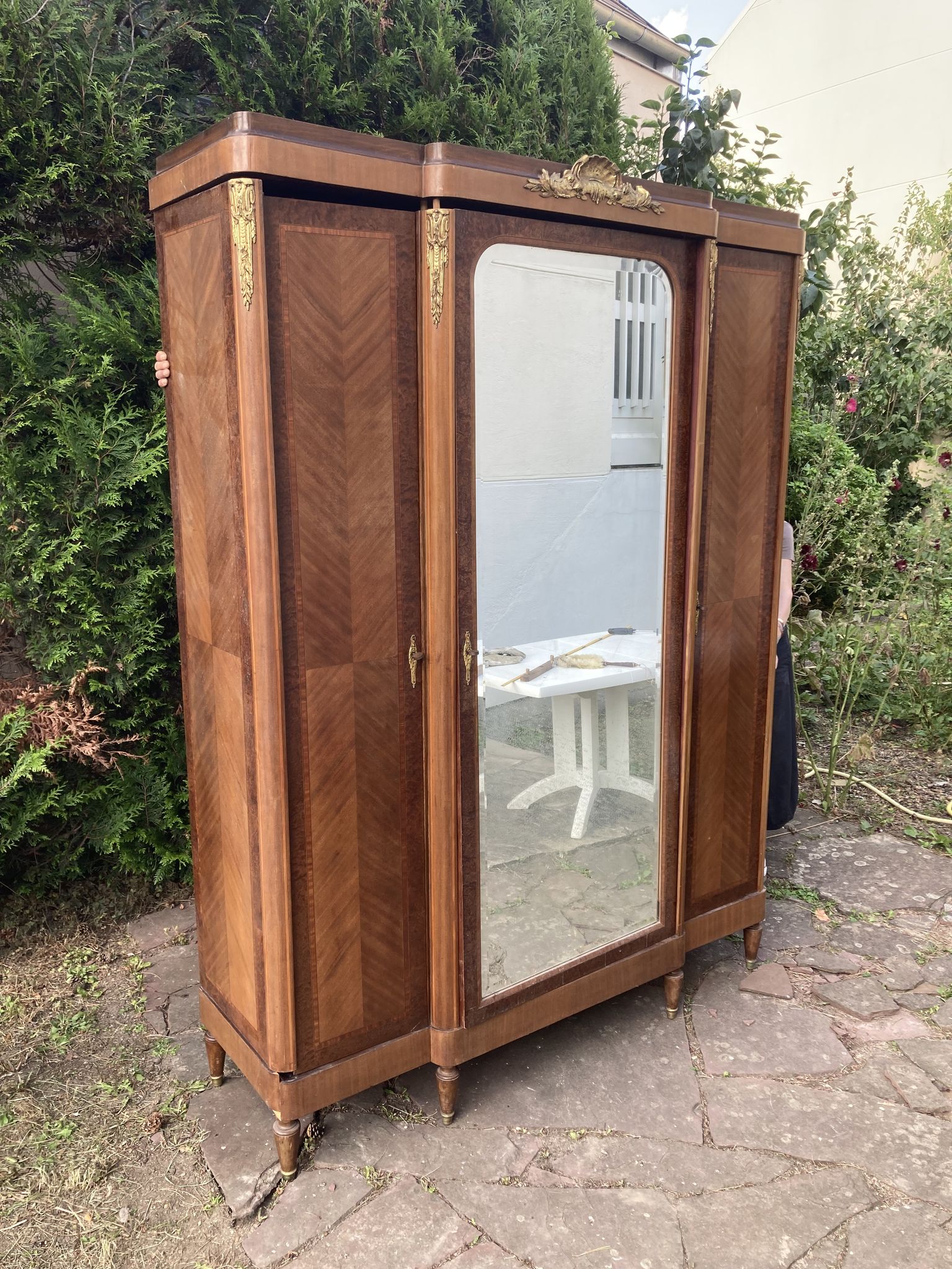 Armoire 1926 thuya et acajou