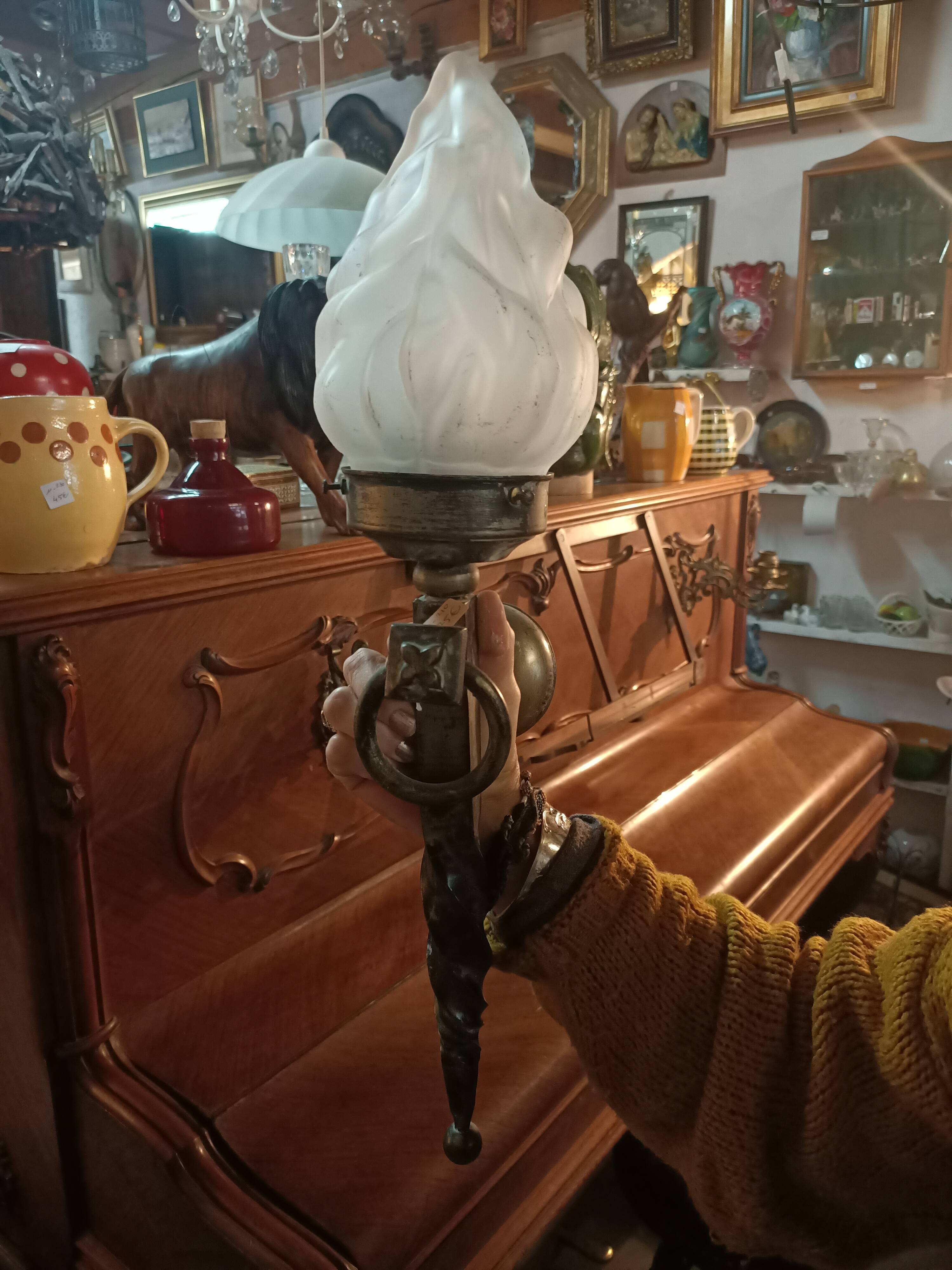 Fire lamp wall light