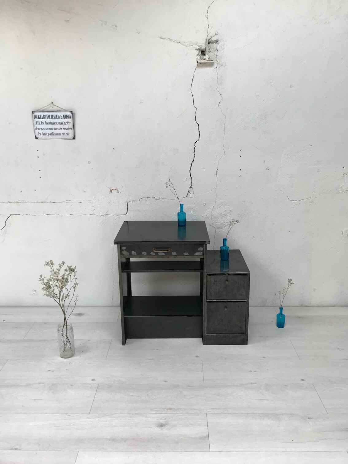 Industrial office Roneo in raw metal