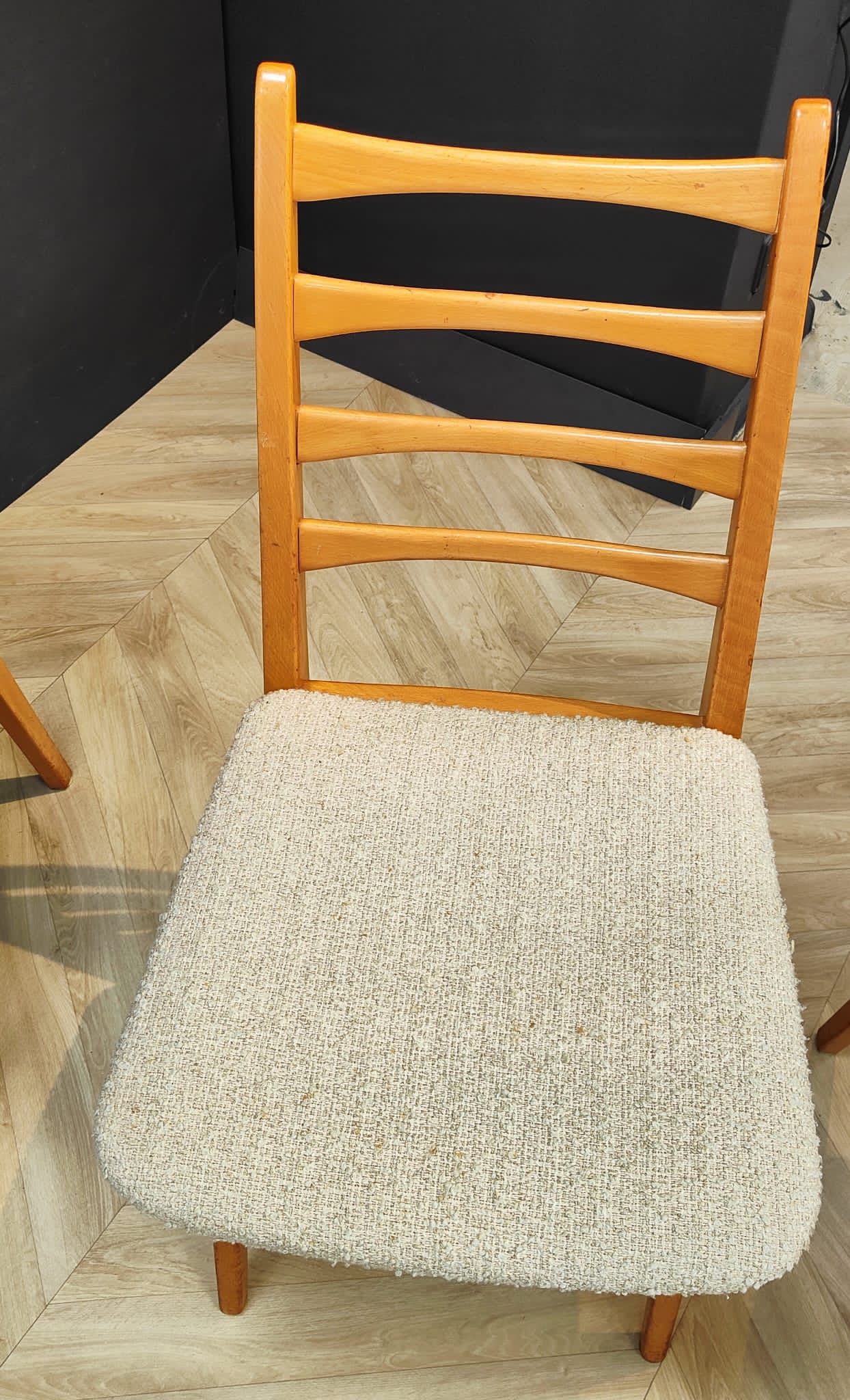Set of 8 mid century dining table chairs vintage