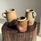 Large matte stoneware oval pot with beige handle H21 D12