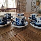 Porcelain coffee cups from Monte Sião (Brazil)