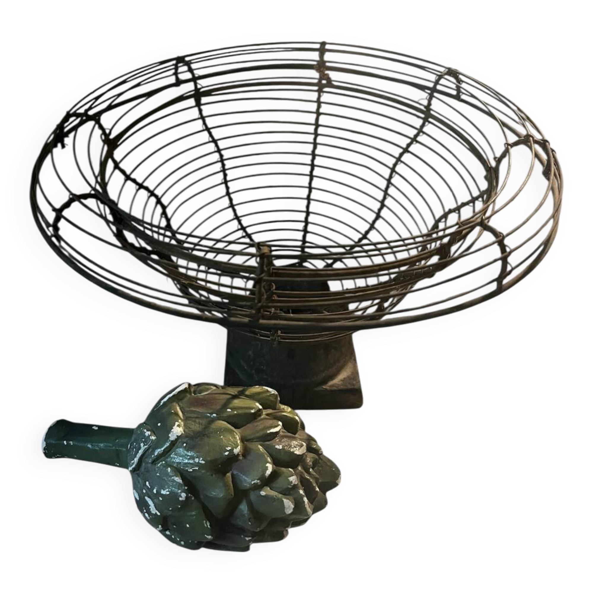 Fruit basket from the late 19th century