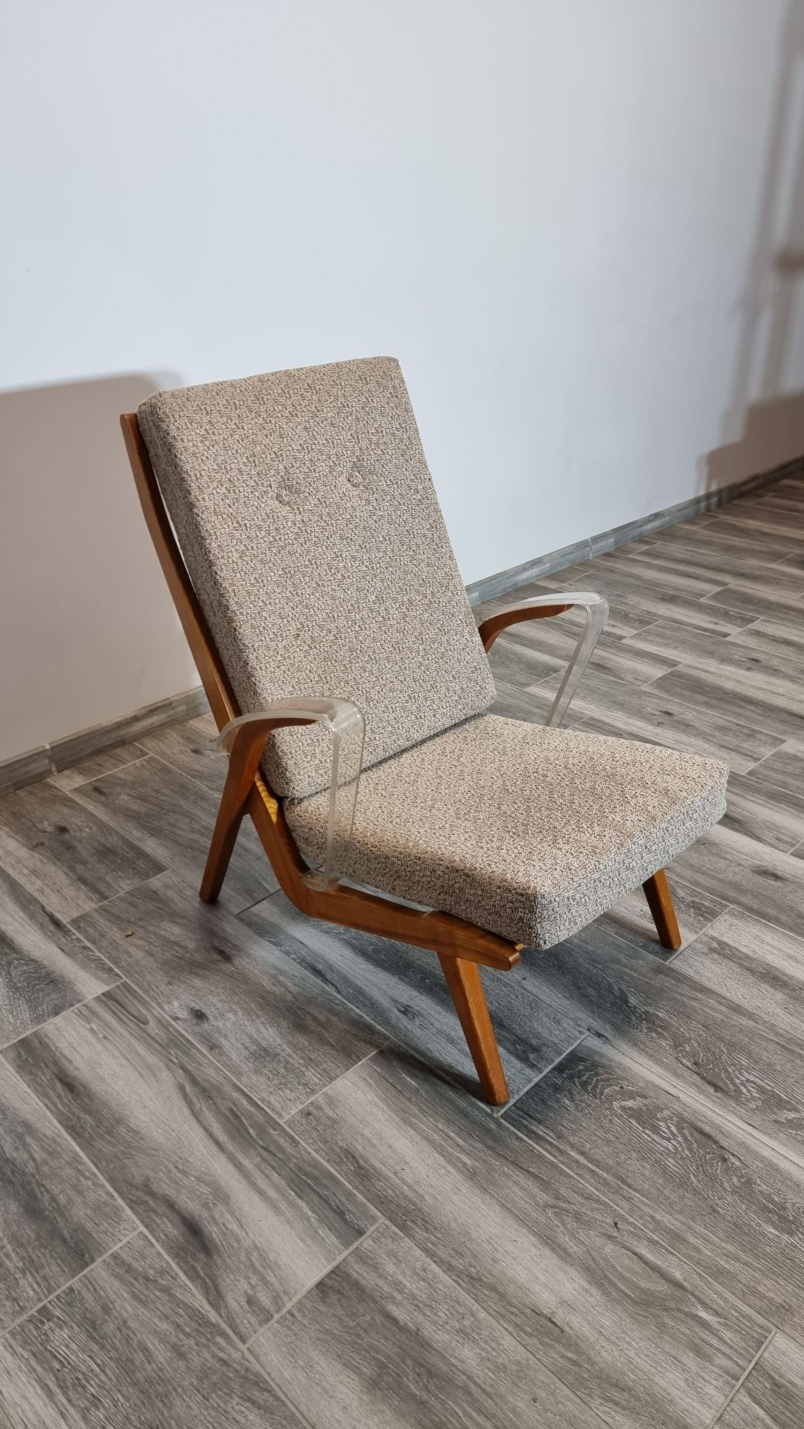 Armchair by Krasna Izba, Uluv