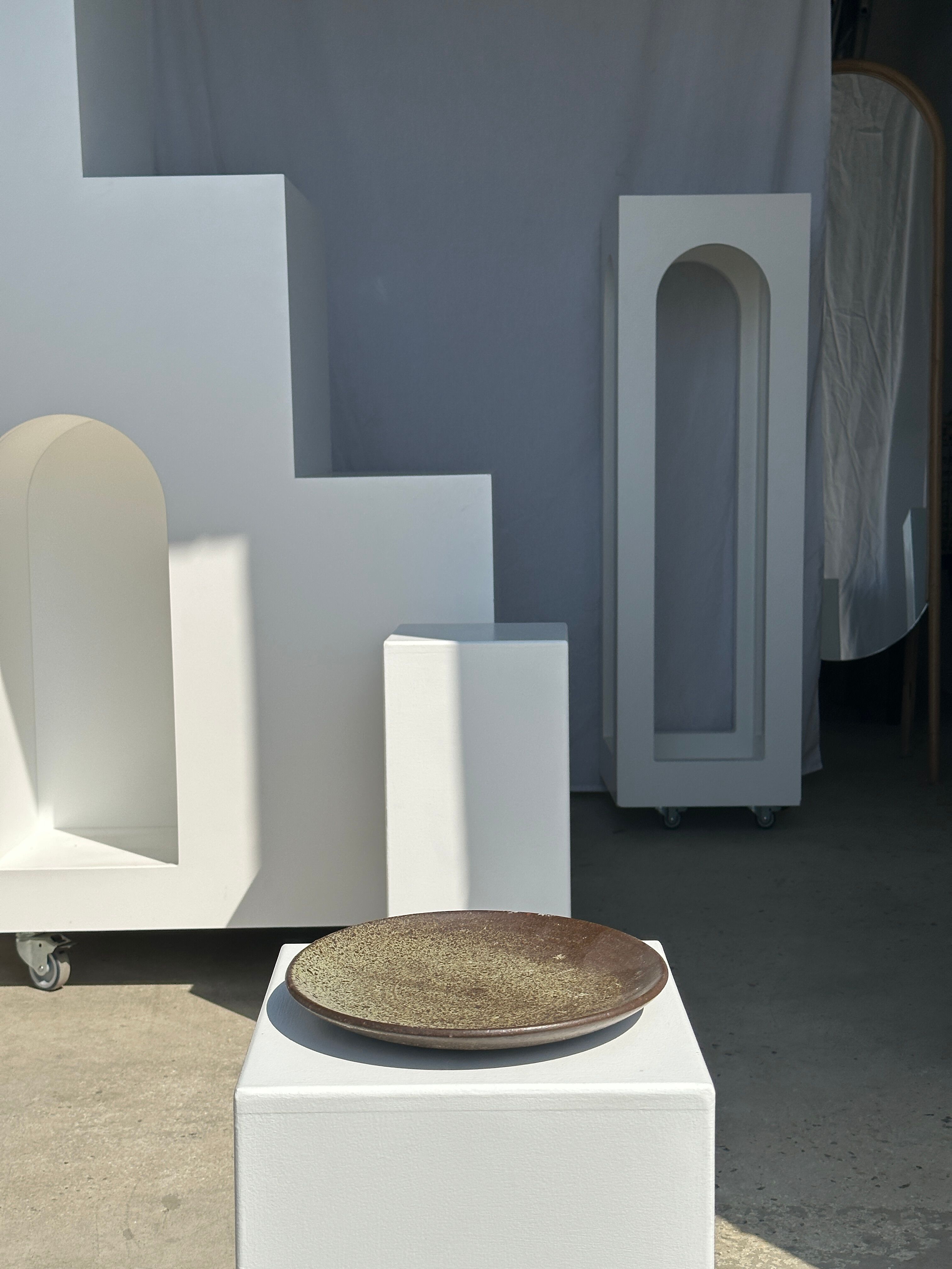 Indonesian green ceramic dish D:26.5