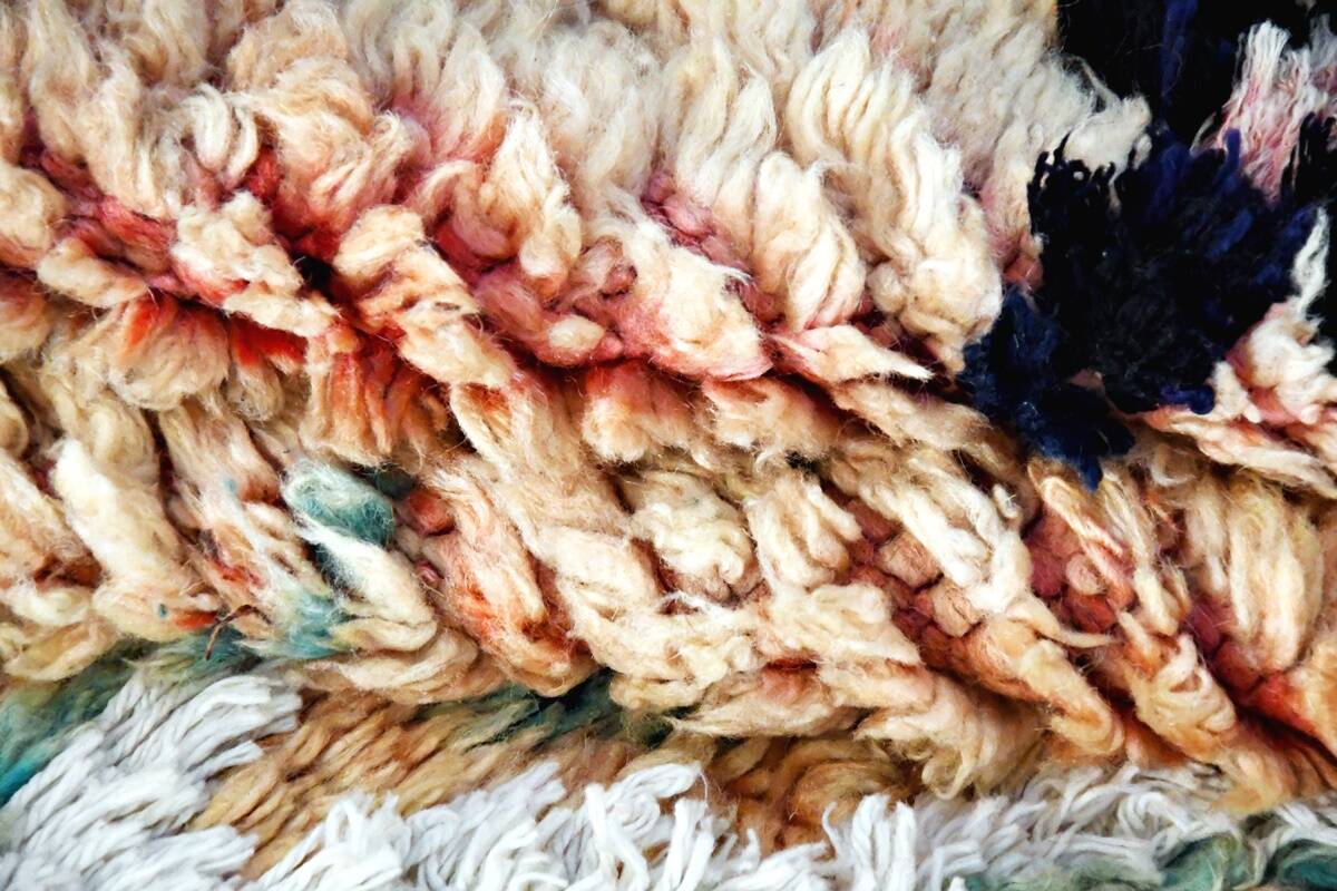 Boujaad vintage Moroccan Berber rug 260 x 128 cm