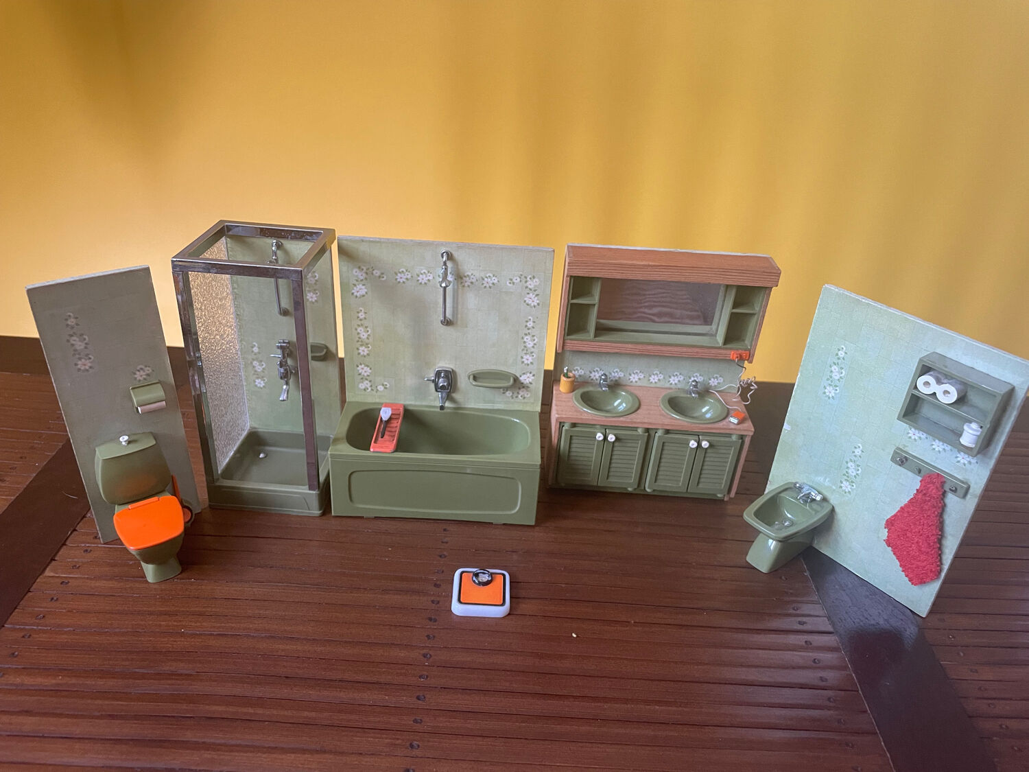 Lundby of Sweden - Baignoire Murs Carreaux Rose Maison de Poupées