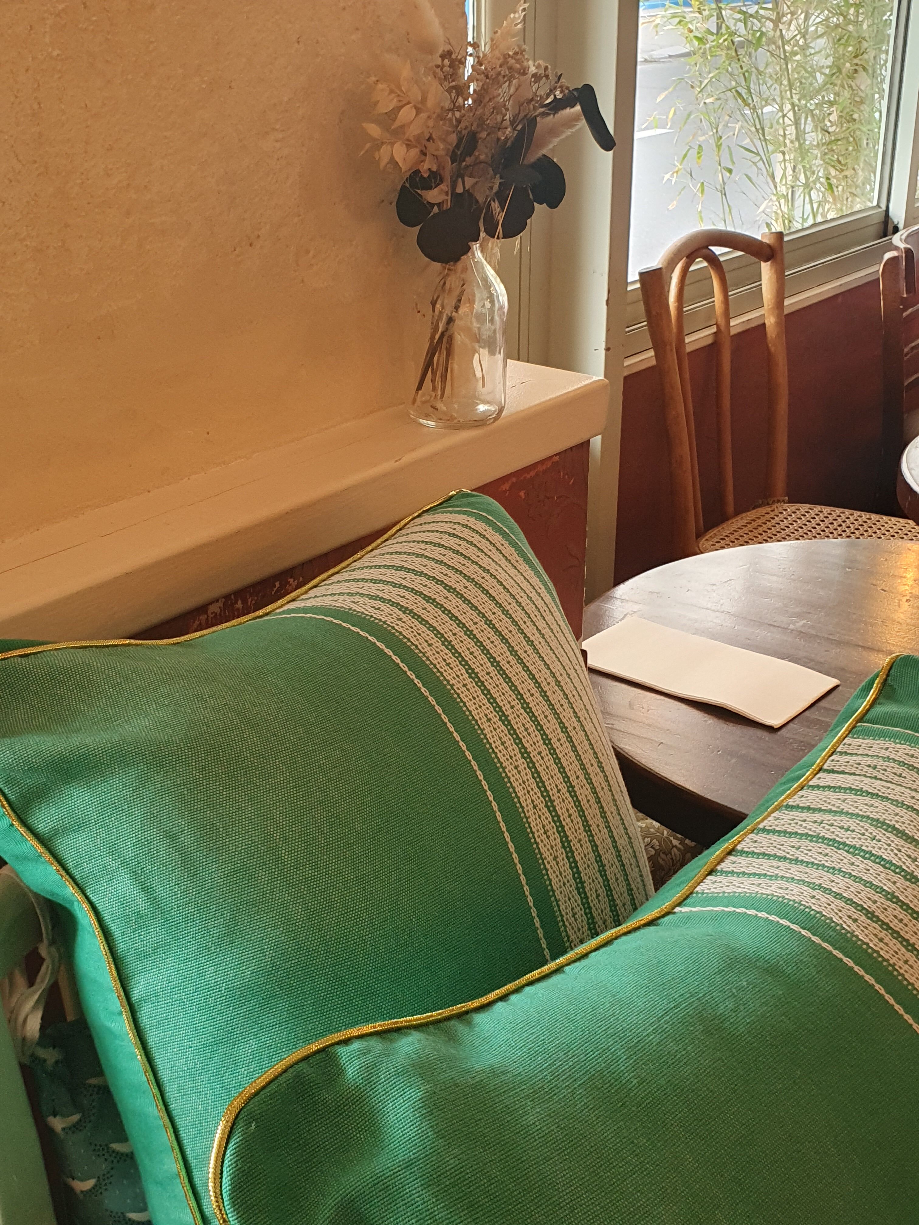 Green cushion Boni 30x50
