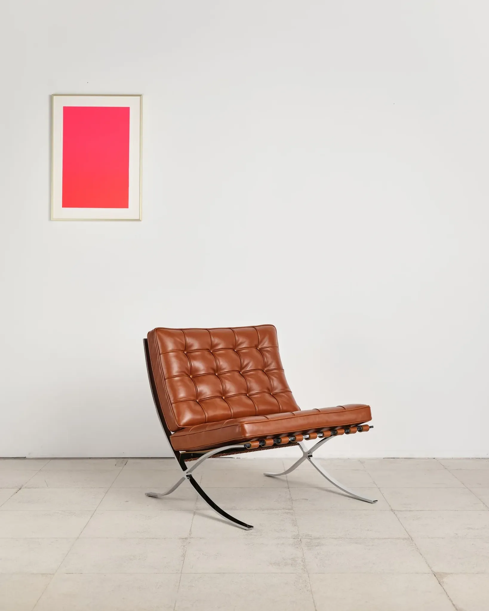 Barcelona chair in leather by Mies van der Rohe, Knoll International