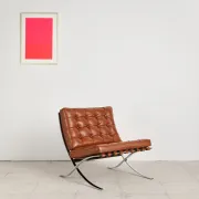 Barcelona chair in leather by Mies van der Rohe, Knoll International