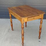 Farm table