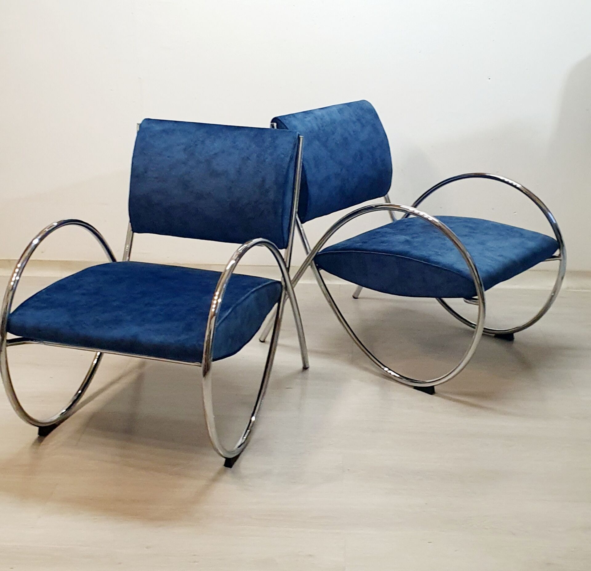 Bauhaus style armchairs from the 80s
