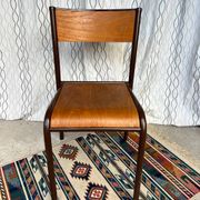 Chaise d’école vintage