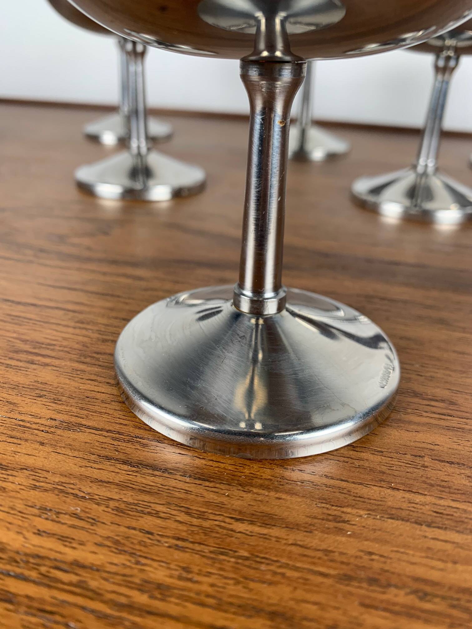 Set of 6 stainless steel ice cream cups