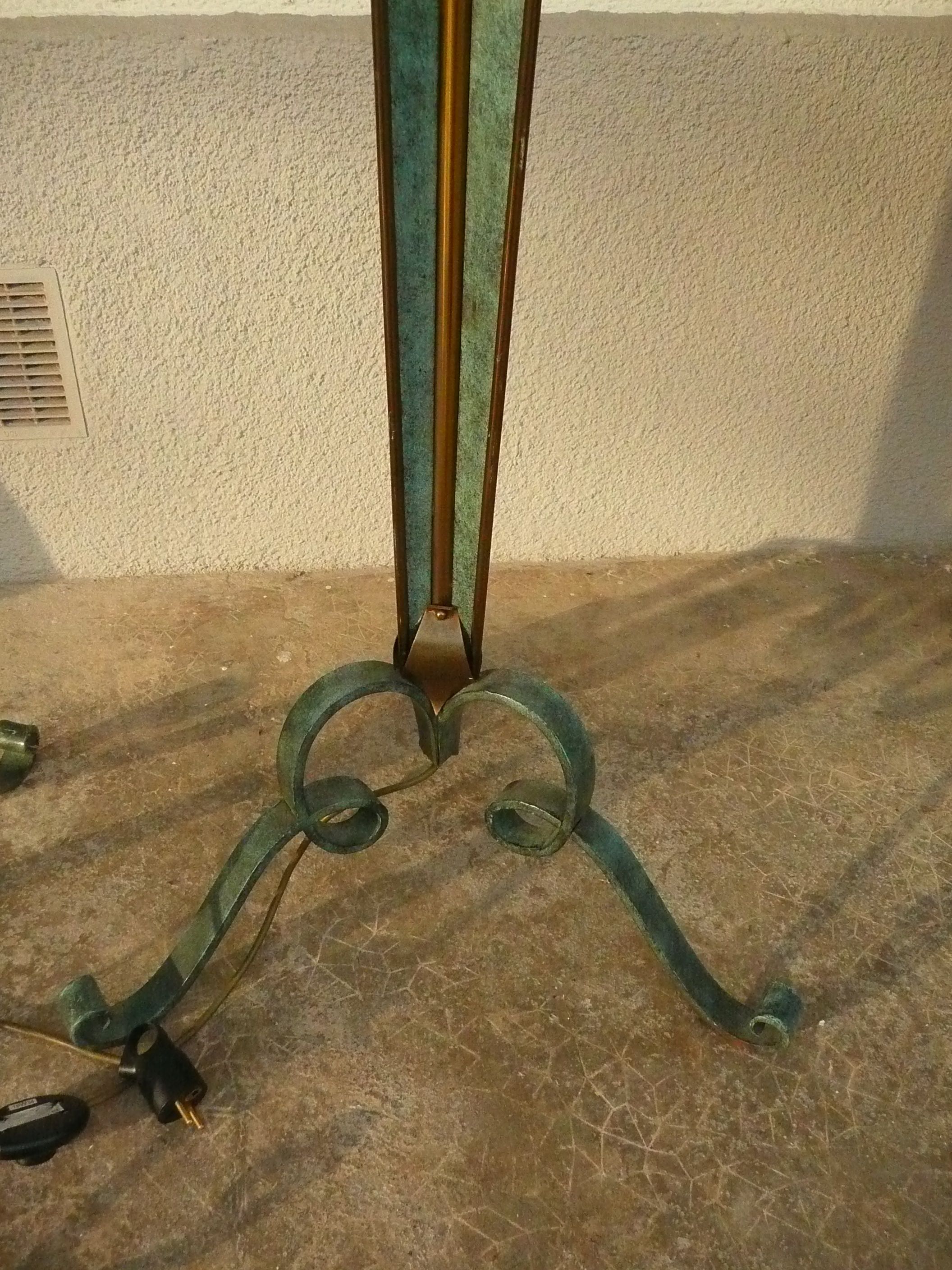 Pair of floor lamps from the 40s to the 50s