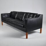 Sofa Model 2213 by Børge Mogensen, Frdericia. Denmark.