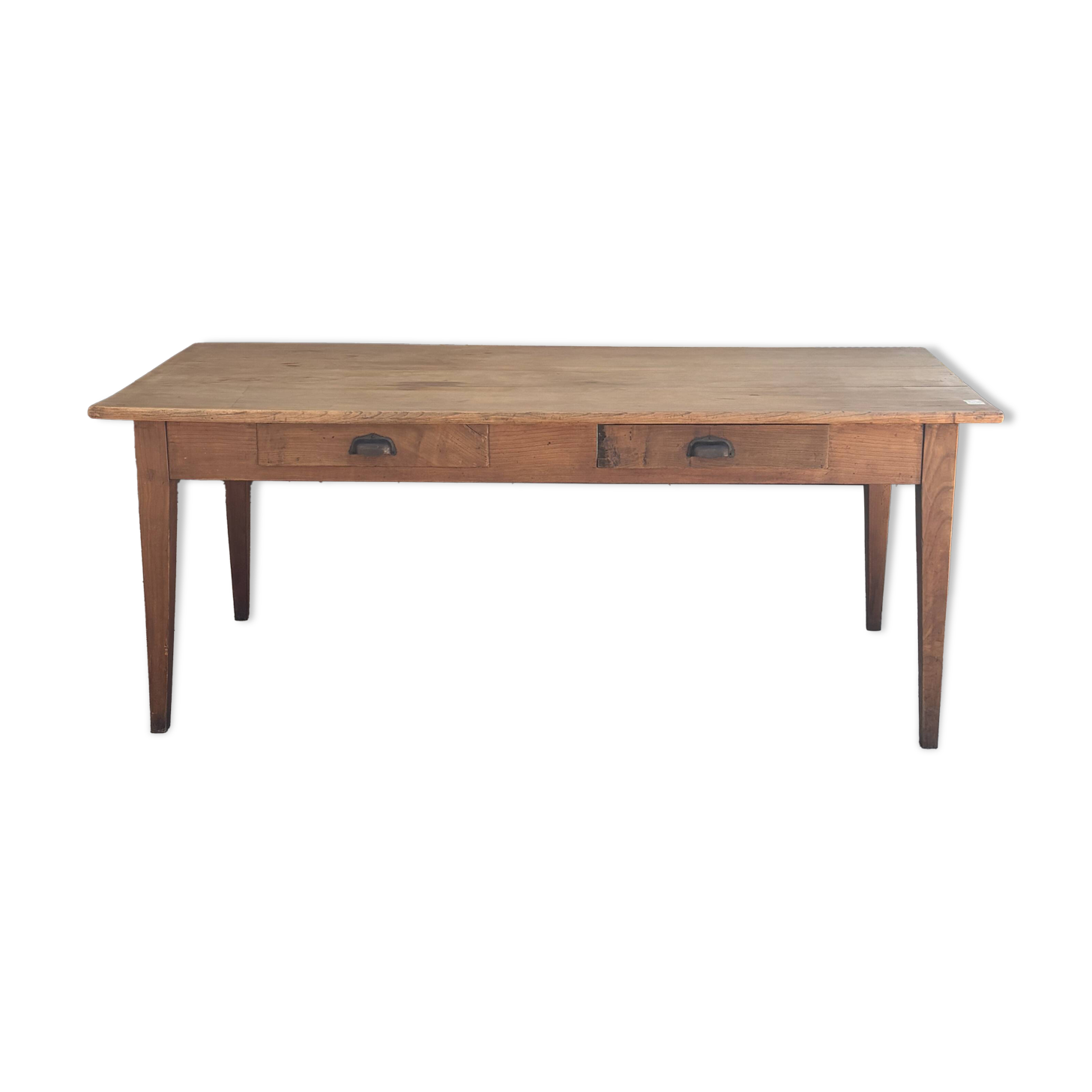 Grande table de ferme.